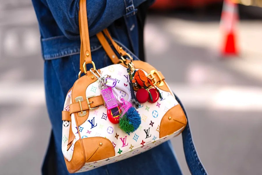 Select Fashion Accessories That Define Modern Luxury Style